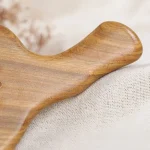 peigne design en bois