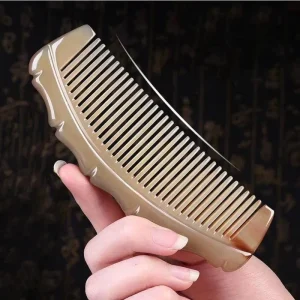 peigne en corne artisanal