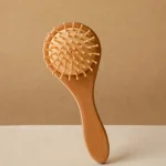 peigne et brosse en bois nouveau né