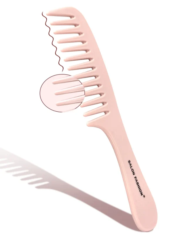 peigne grosse dents cheveux bouclés rose