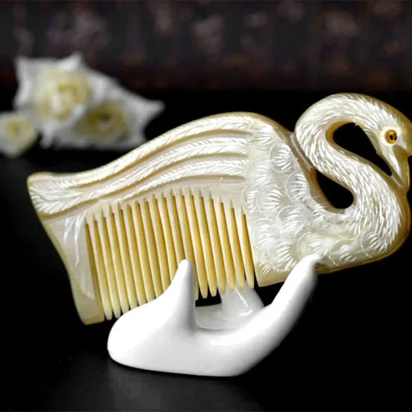 peigne en corne chinois cygne naturel